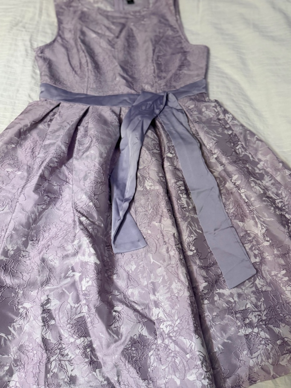 SHEIN Lilac Lace Dress Size L Sleeveless Fit Flare Lavender No Stretch
